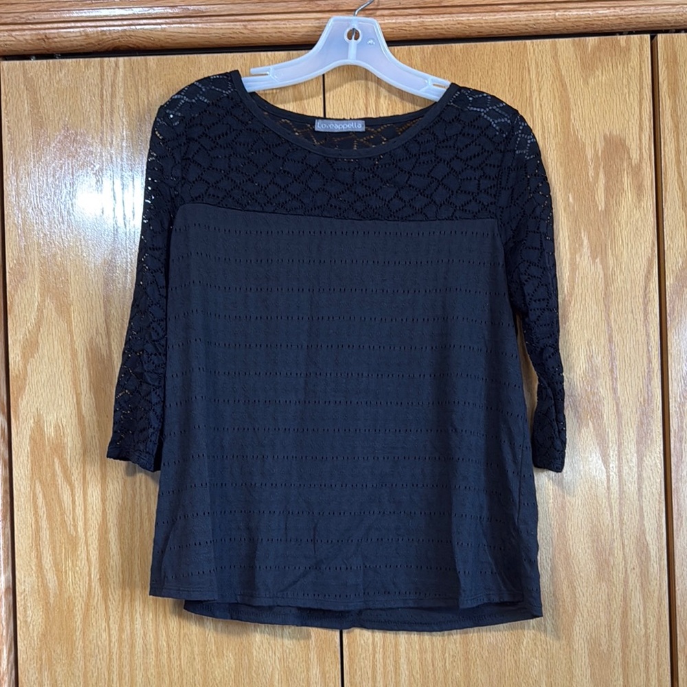 Women's Medium Loveapella Black Lace Top
